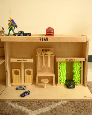 Awwlie's Car Play - Car Garage